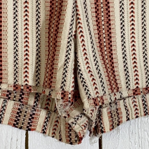 C+J Collection Shorts - Picture 3 of 12